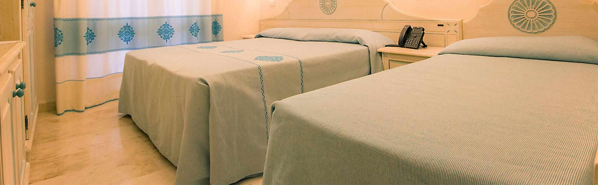 Hotel Riviera Алгеро Екстериор снимка