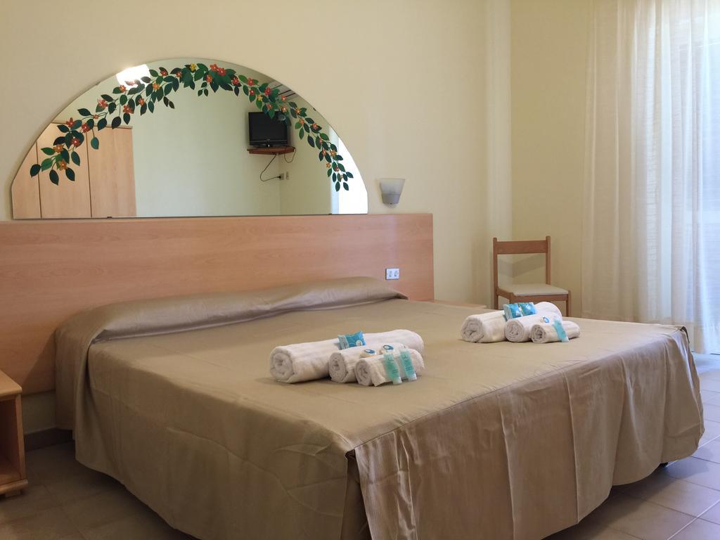 Hotel Riviera Алгеро Екстериор снимка