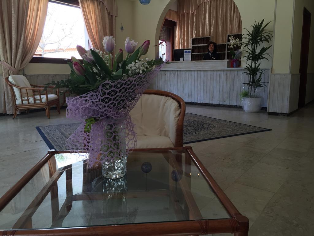 Hotel Riviera Алгеро Екстериор снимка