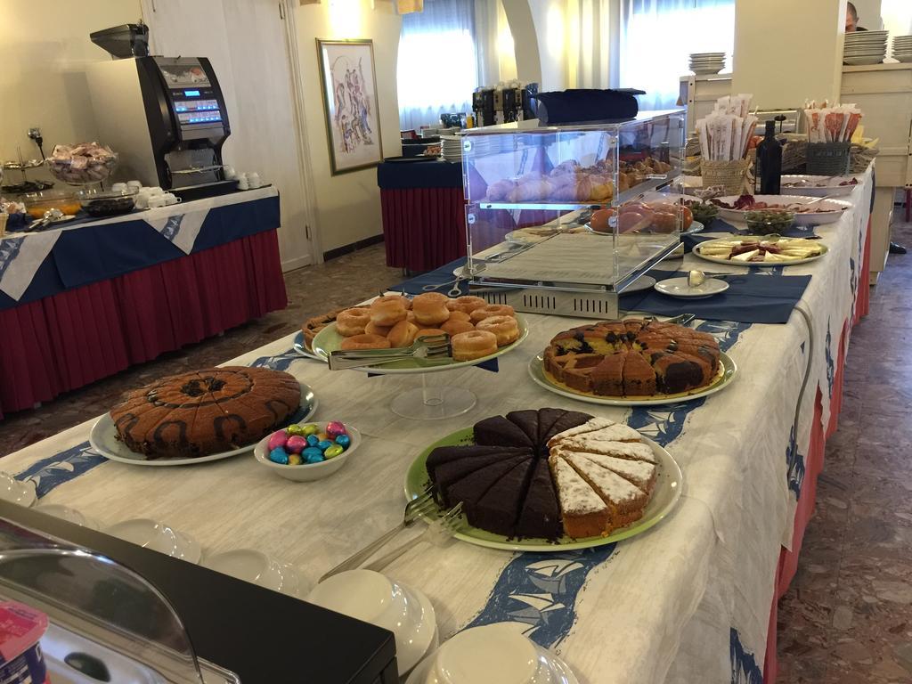 Hotel Riviera Алгеро Екстериор снимка