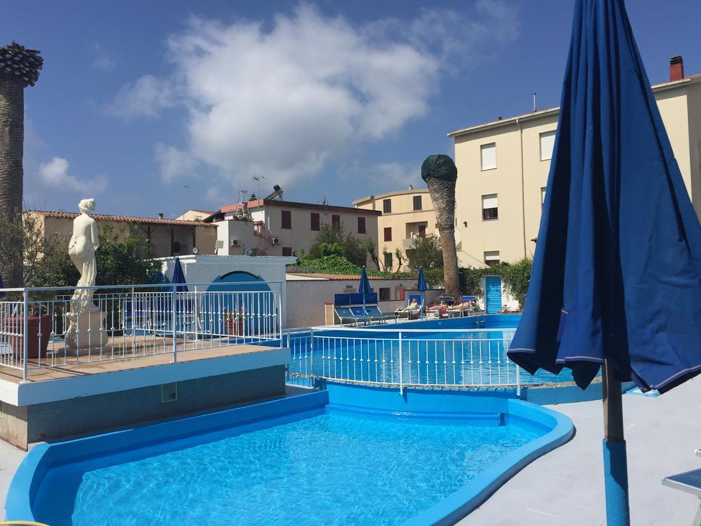 Hotel Riviera Алгеро Екстериор снимка